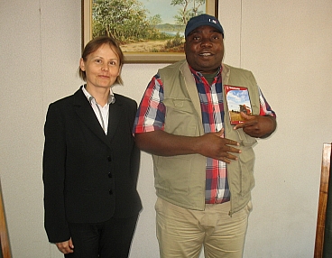Head of sales department of OJSC "Gomselmash" in Africa and Asia - Irina Privalova and director of dealership "Haingate Agro Equipment" T.D. Kasukuwere