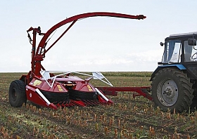 PULL-TYPE FORAGE HARVESTING COMBINE FT40