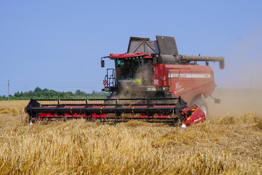 Grain harvesting combine GH800 / GH810